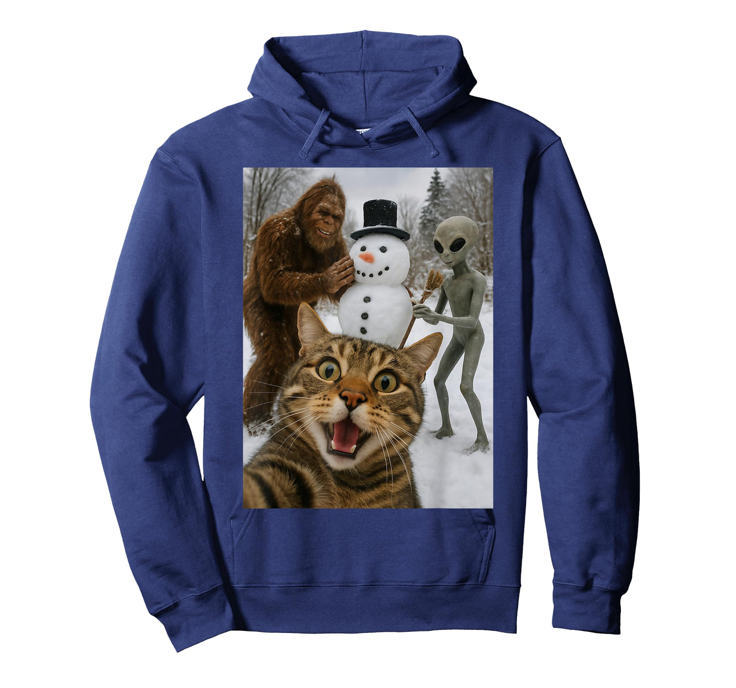 Funny Christmas Cat Selfie with Bigfoot Alien & Snowman T-Shirt