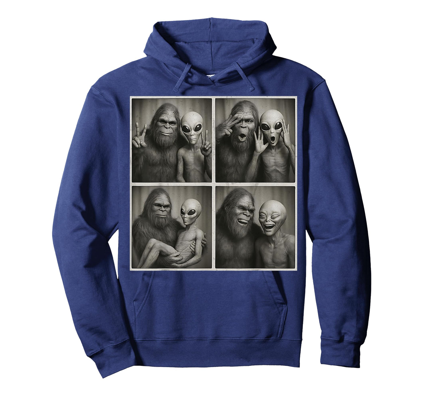 Funny Bigfoot and Alien Photobooth Vintage Sasquatch Cryptid T-Shirt