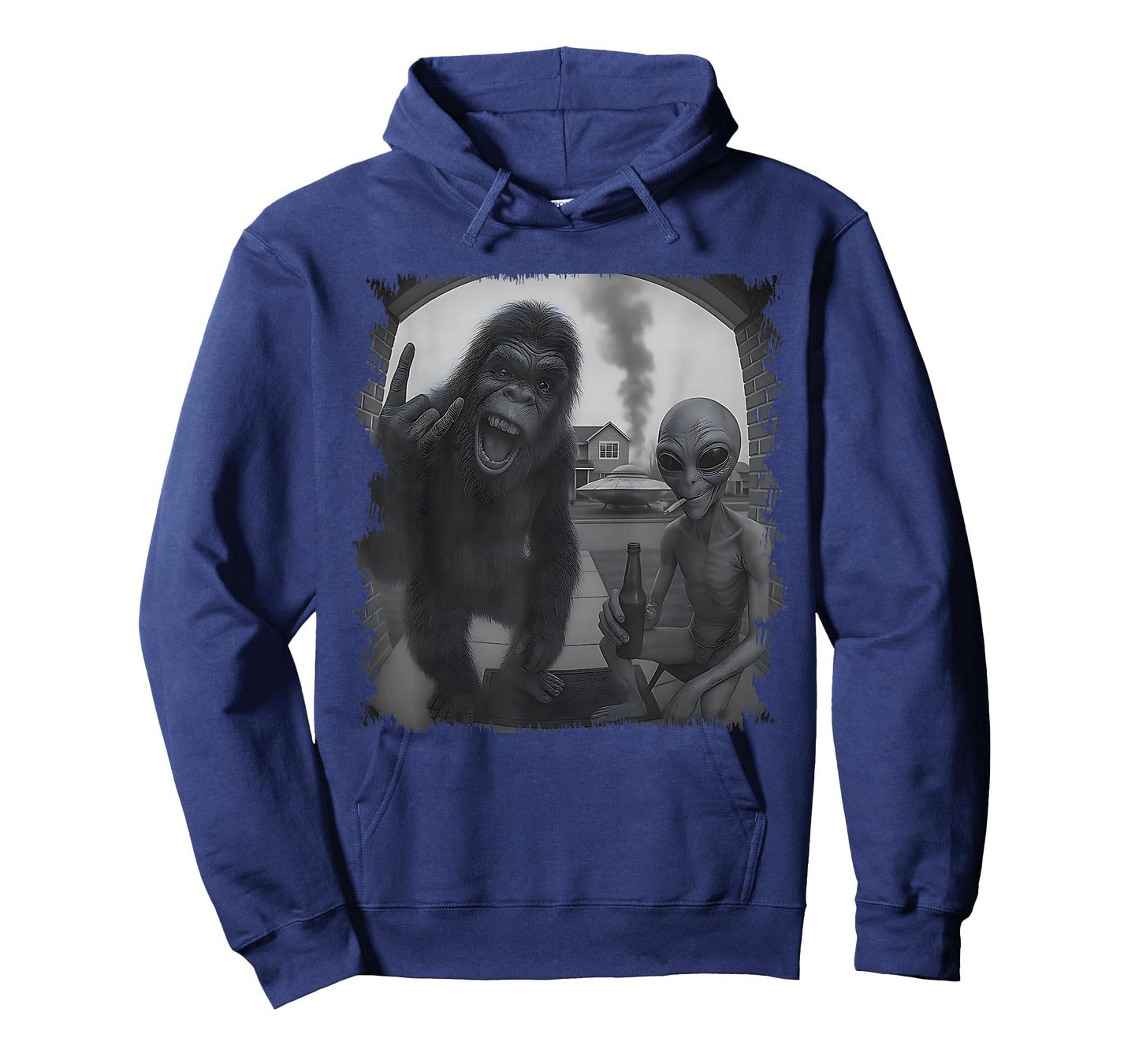 Funny Door Camera Men Women Sasquatch UFO Bigfoot and Alien T-Shirt