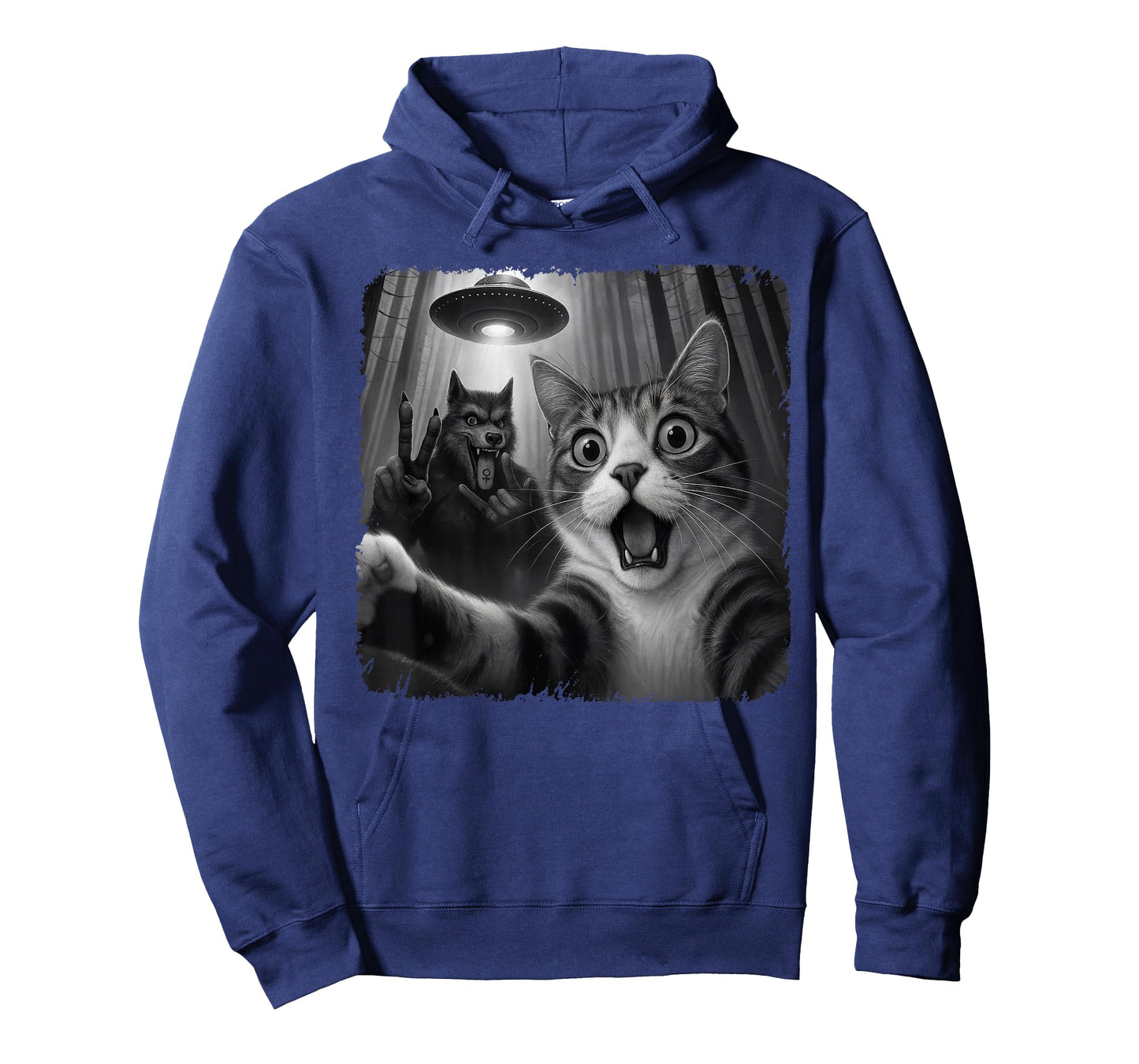Cat Selfie With Alien UFO Alpha Wolf Funny Cat Taking Selfie T-Shirt