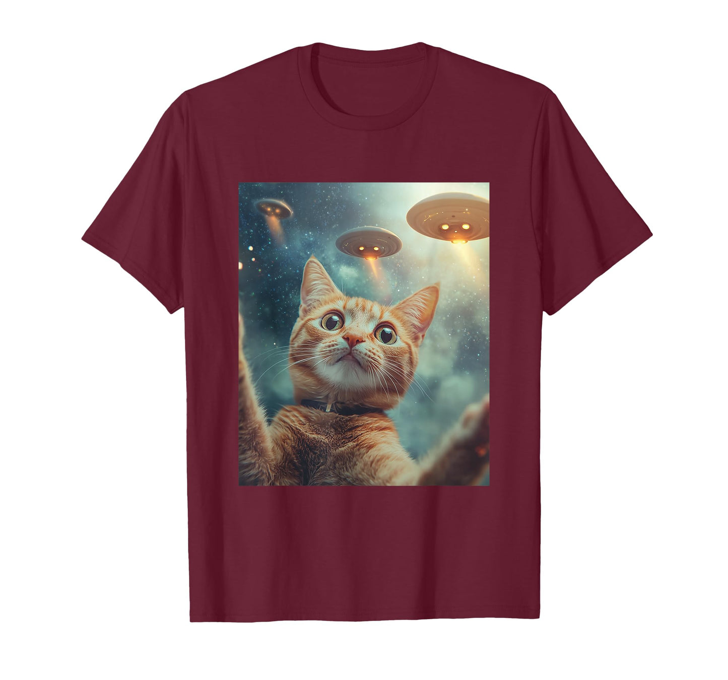 Cat Selfie with UFOs Aliens Kitten Funny Graphic T-Shirt