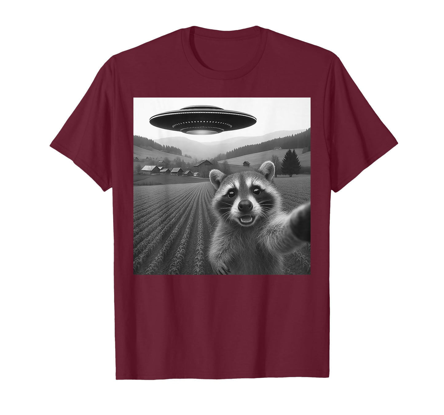 Raccoon Selfie with Alien UFO Funny Gifts for Men Women Kid T-Shirt