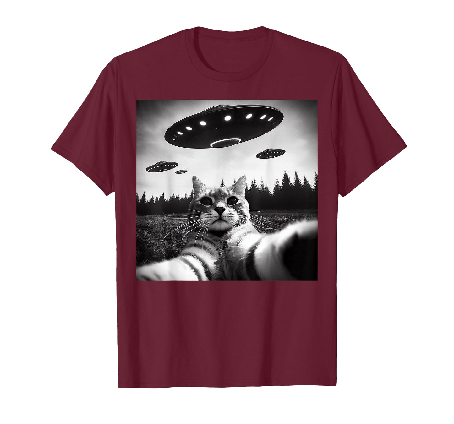 Cat Selfie with Alien UFO Funny Cat Gifts for Men Women Kid T-Shirt