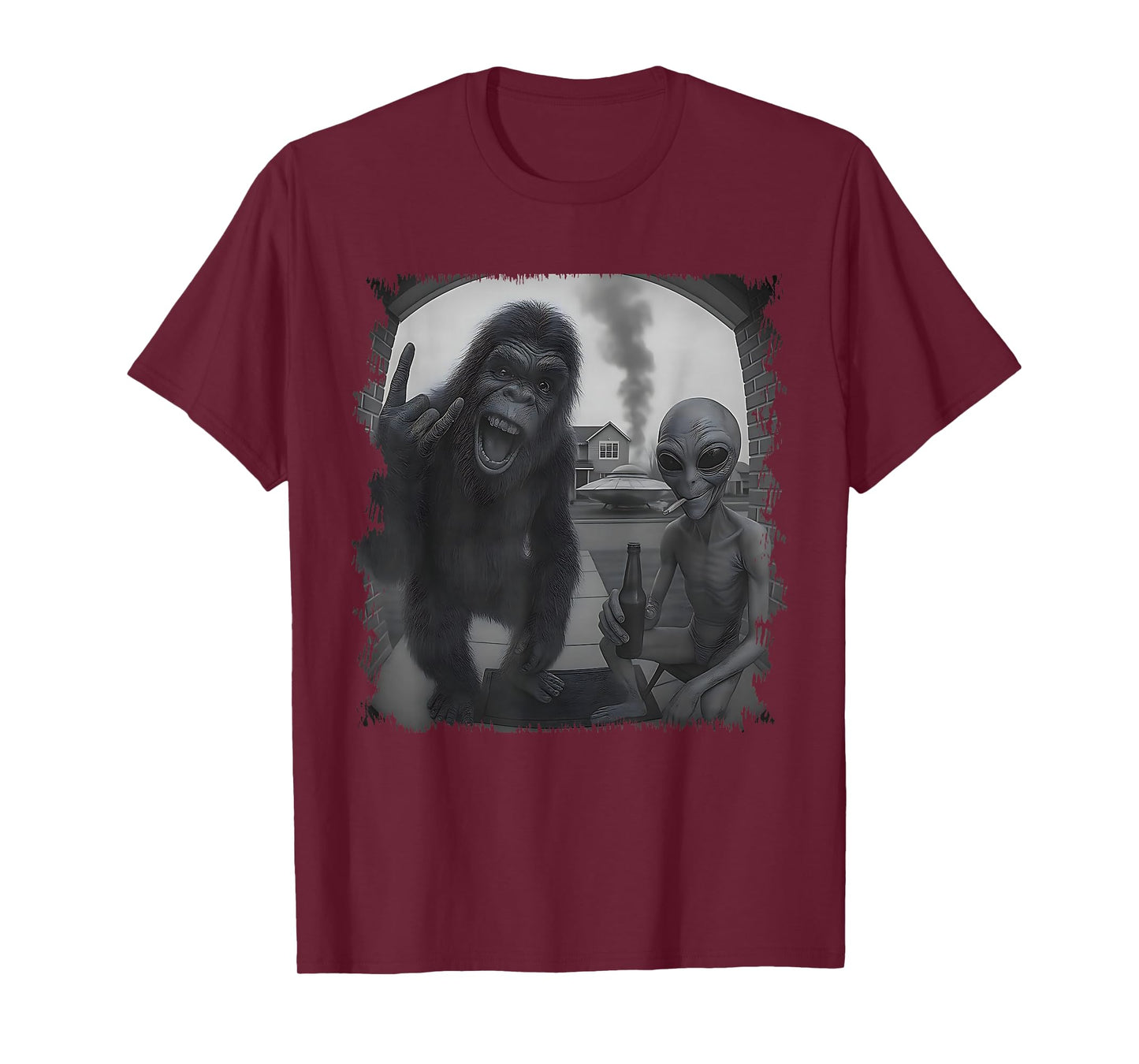 Funny Door Camera Men Women Sasquatch UFO Bigfoot and Alien T-Shirt