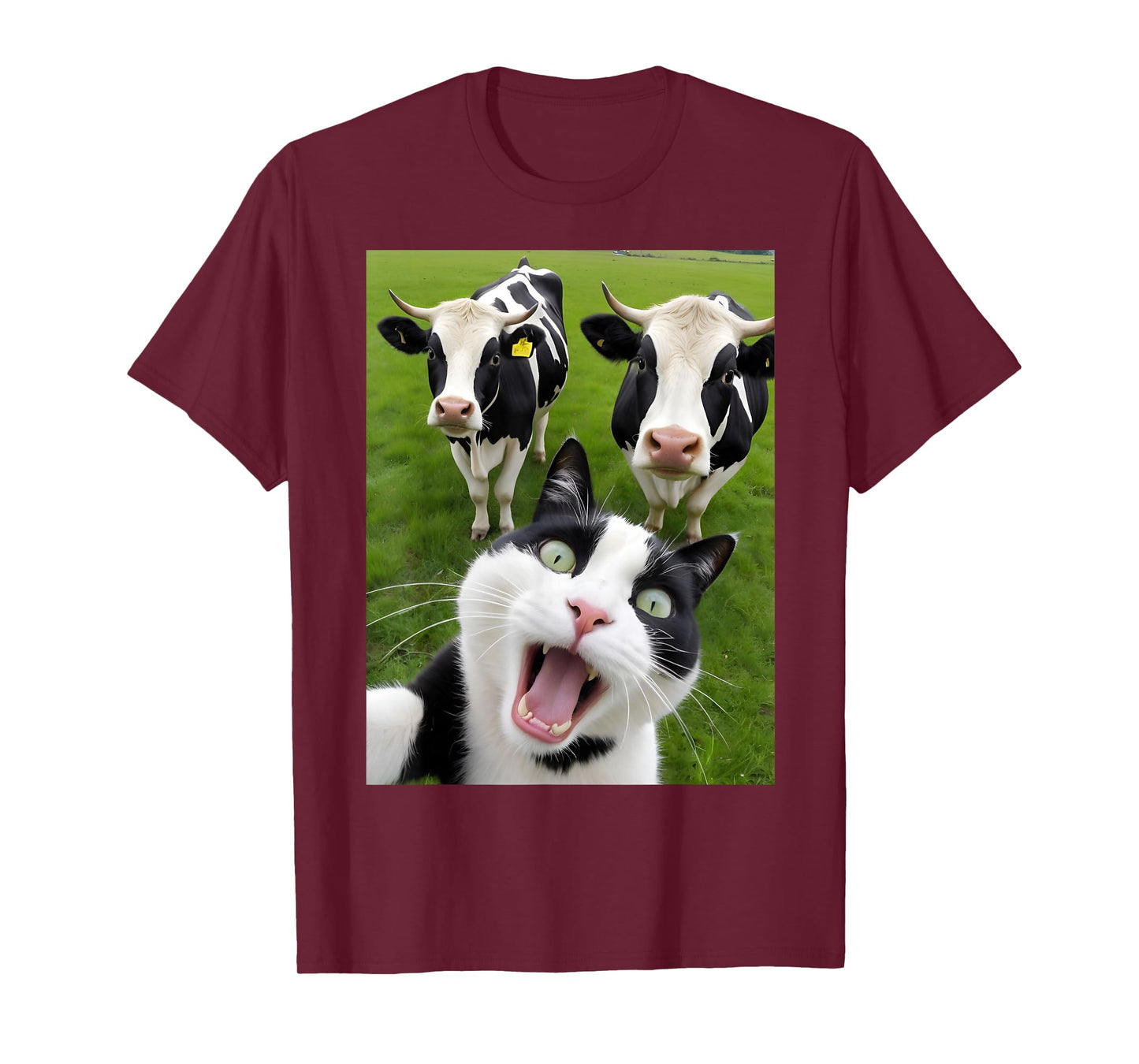 Funny Black And White Cat Cow Selfie T-Shirt