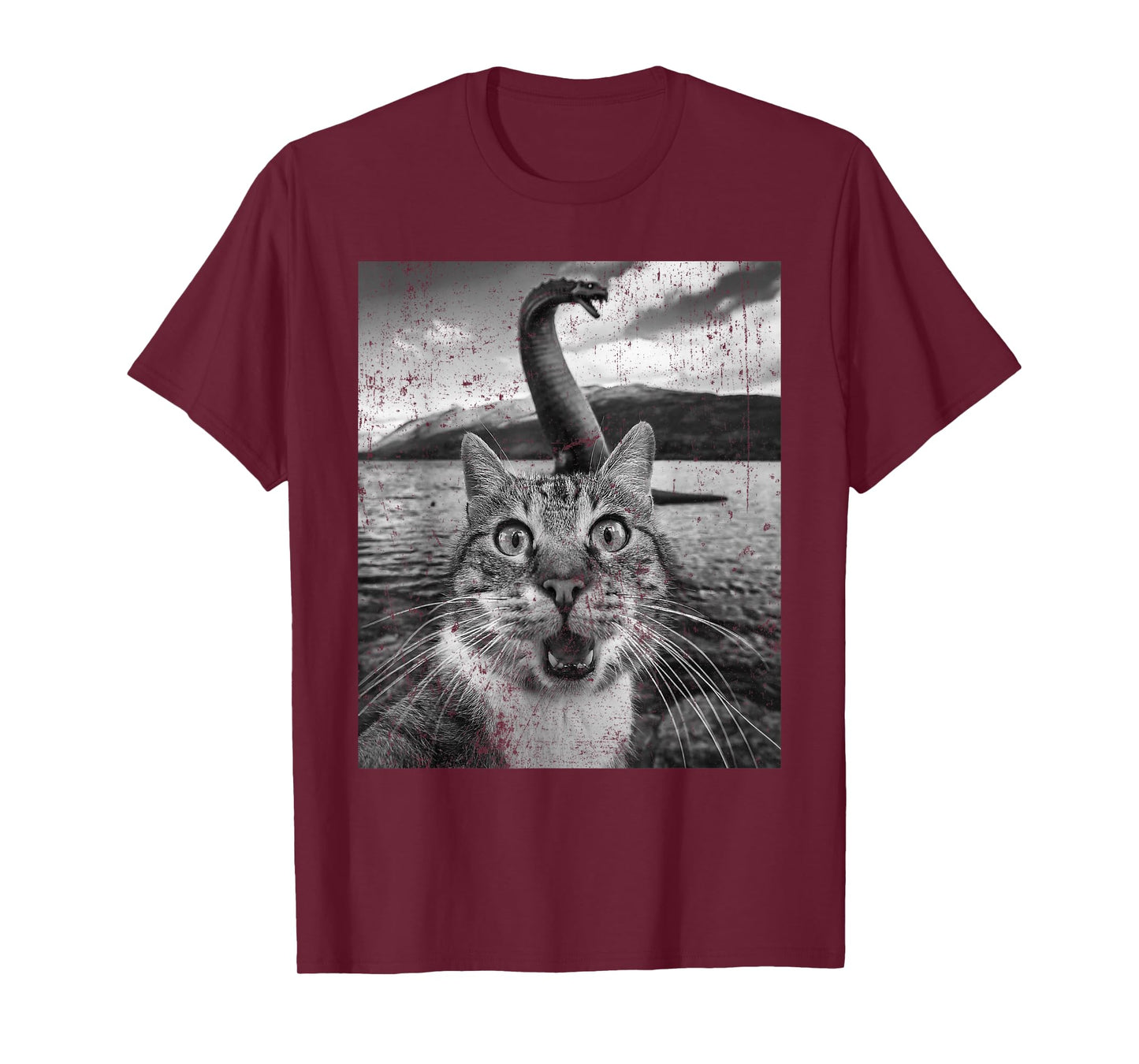 Funny Cat Selfie Loch Ness Monster Nessie Cat Lover T-Shirt