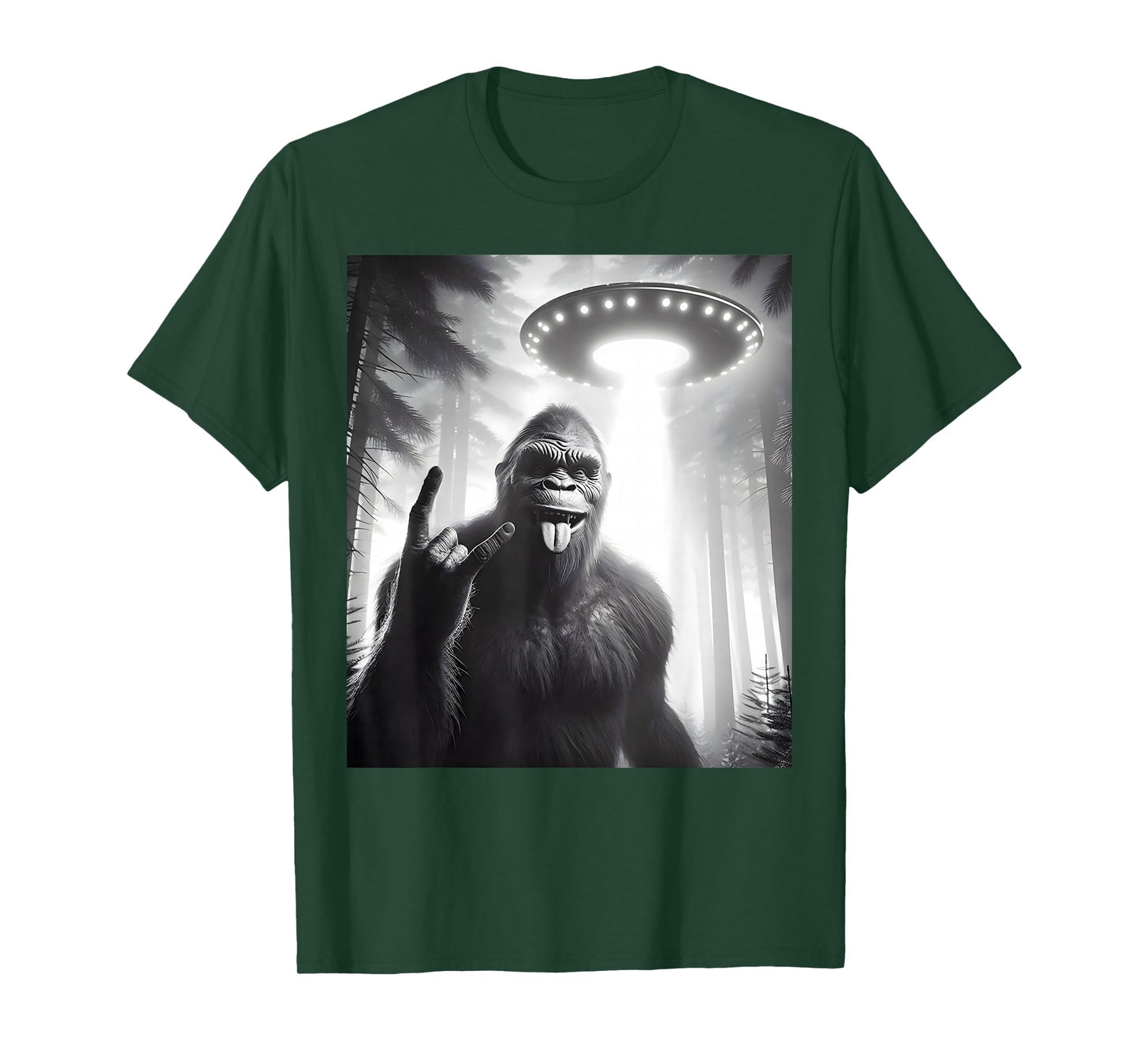 Funny Sasquatch Bigfoot Selfie with UFO Alien Rock Sign T-Shirt