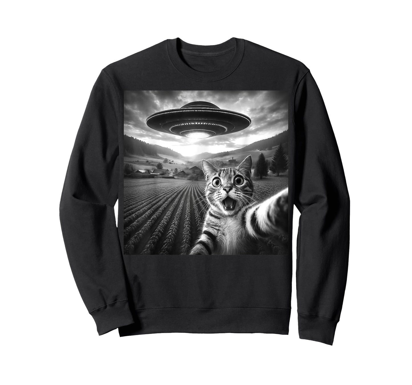 Cat Selfie With Alien UFO Funny Cat Gifts For Men Women Kid T-Shirt