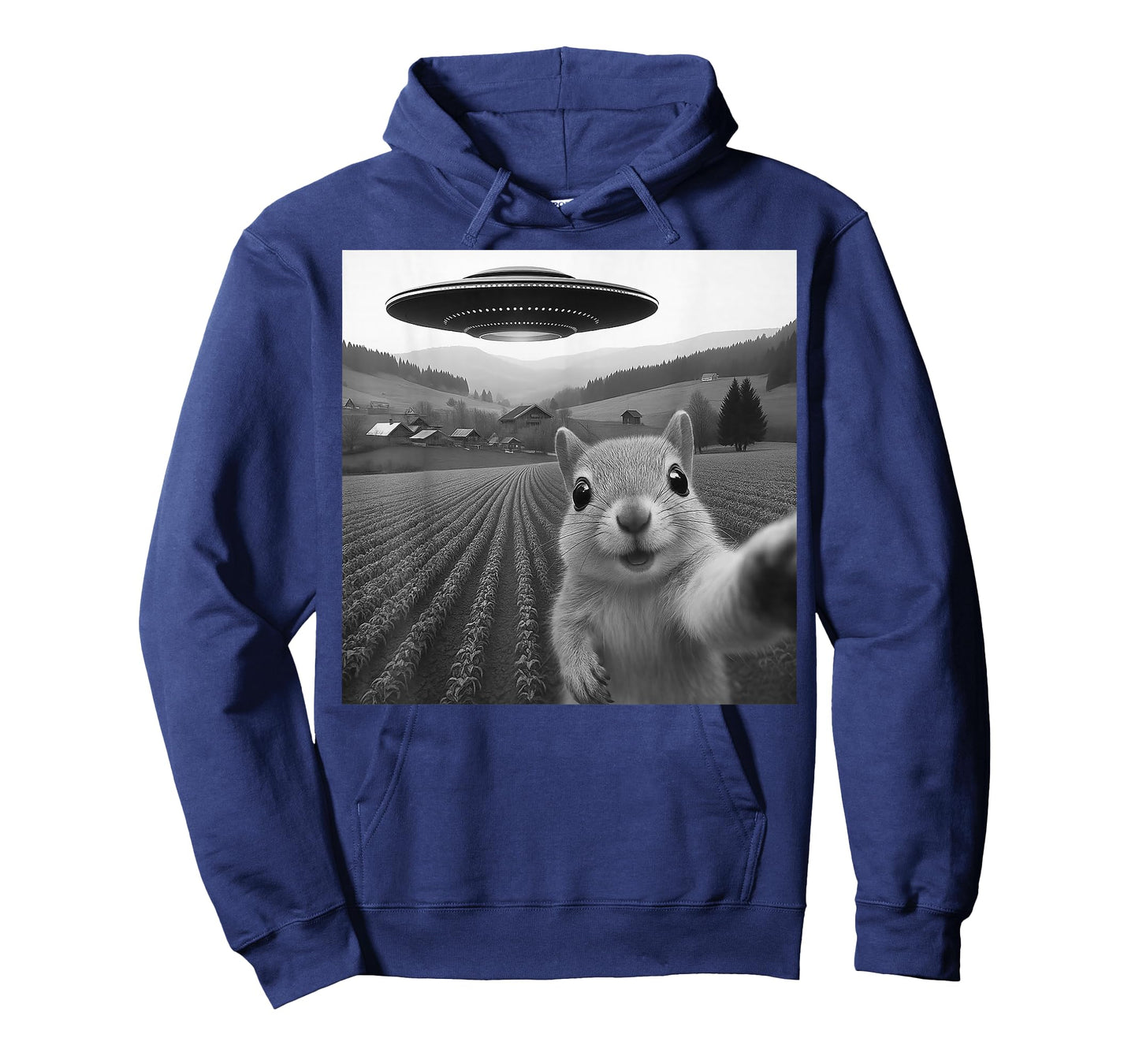 Squirrel Selfie with Alien UFO Funny Gifts for Men Women Kid T-Shirt