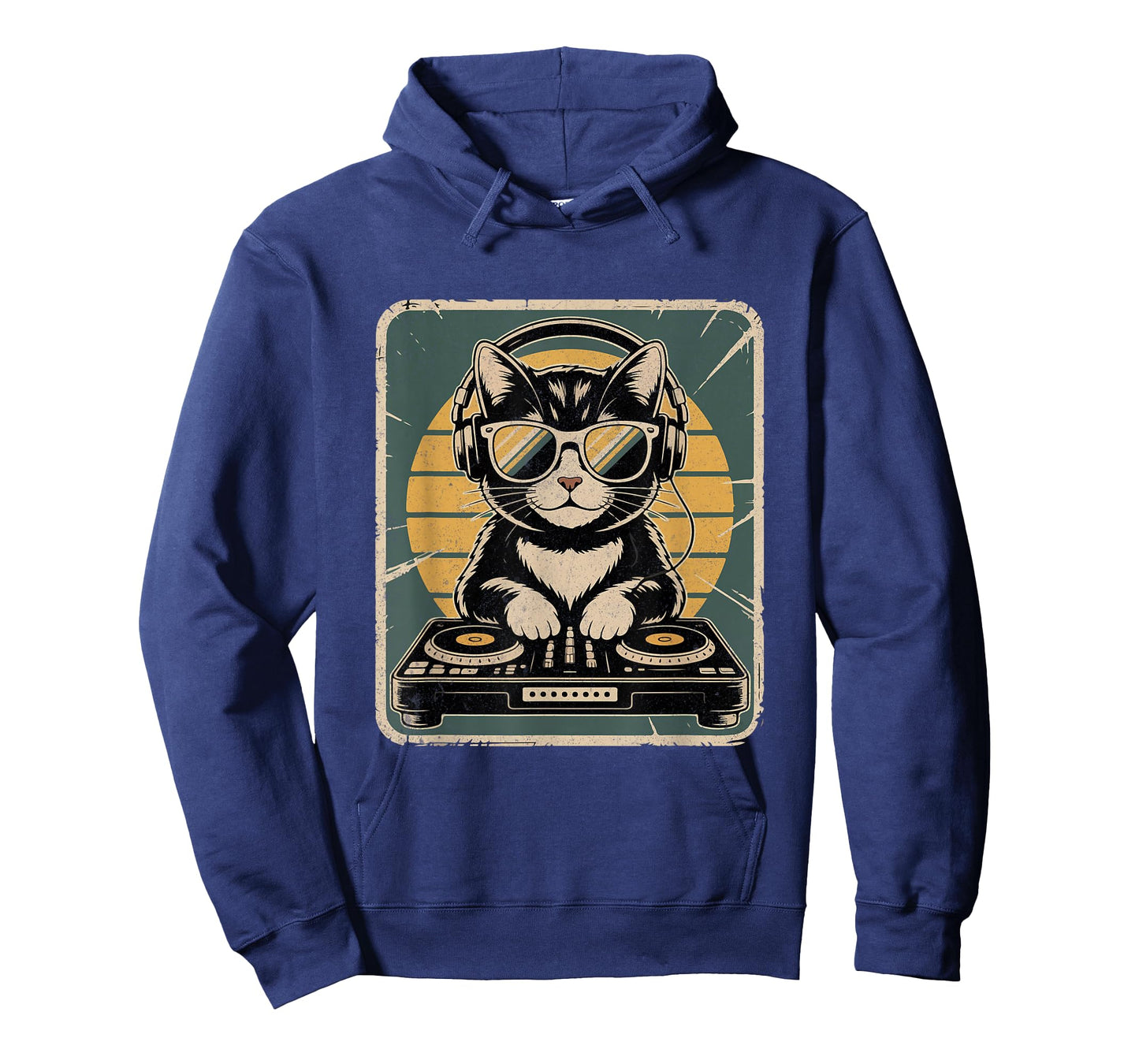 DJ Cat Vintage Music Cat DJing on Turntable Funny Cat Lover T-Shirt