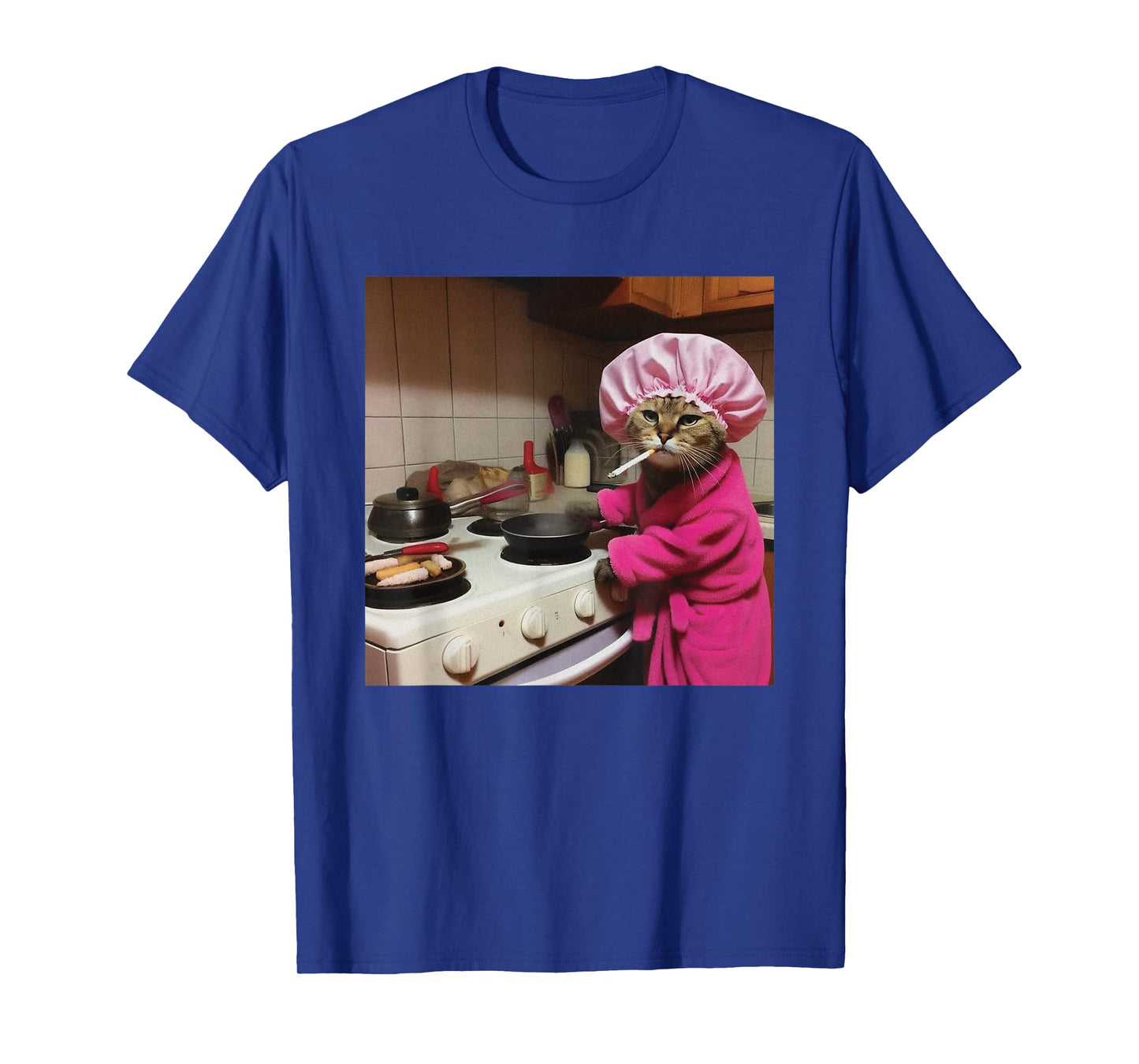 Housewife Cat Funny Ironic Cat Meme Y2K Brain Rot T-Shirt
