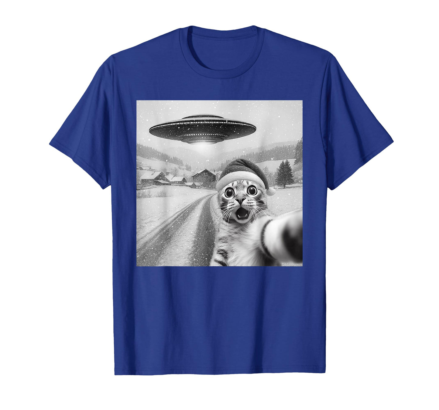 Cat Taking A Selfie UFO Merry Christmas Xmas Pajamas Holiday T-Shirt