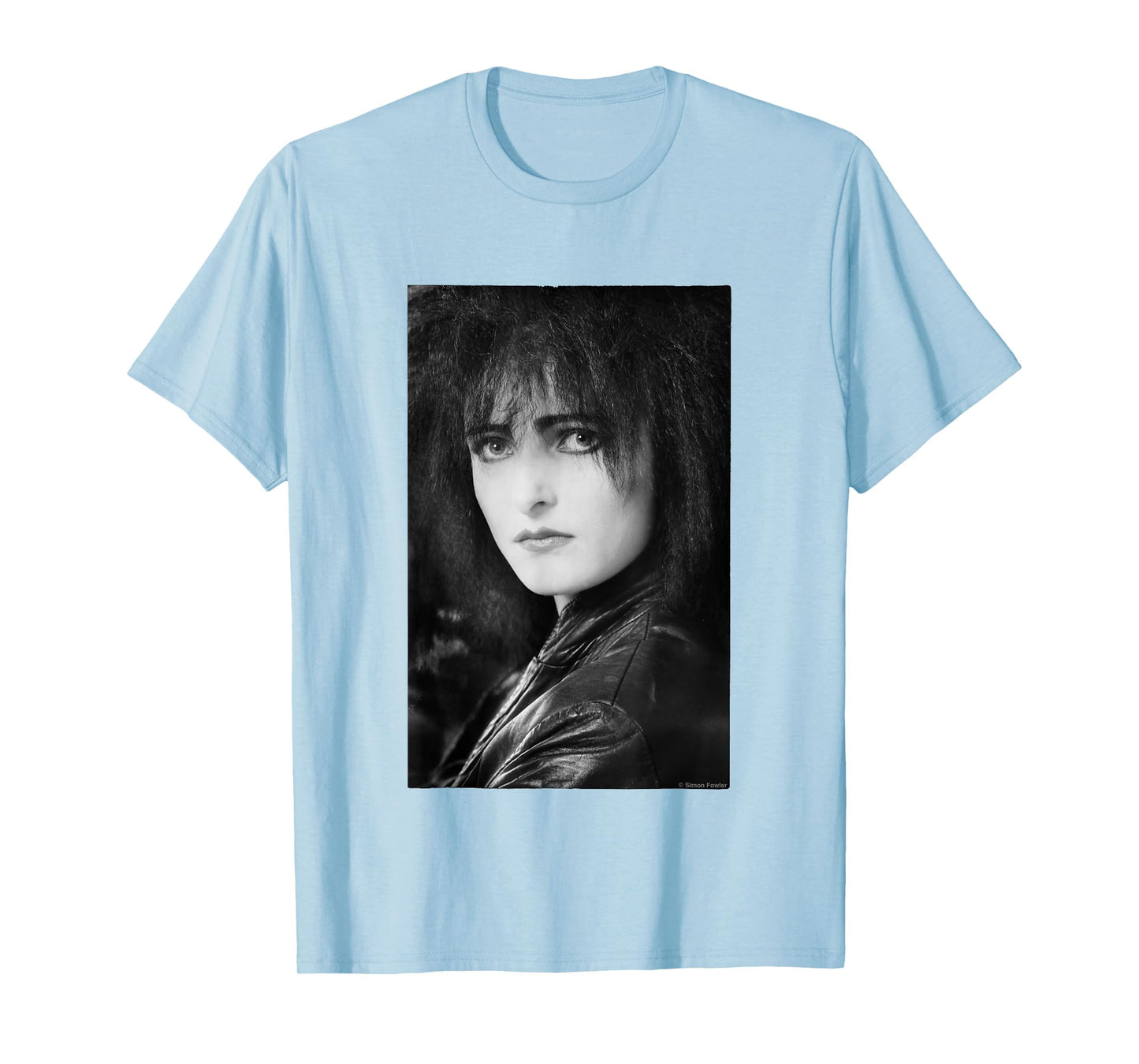 Siouxsie Sioux Singer of The Banshees by Simon Fowler T-Shirt