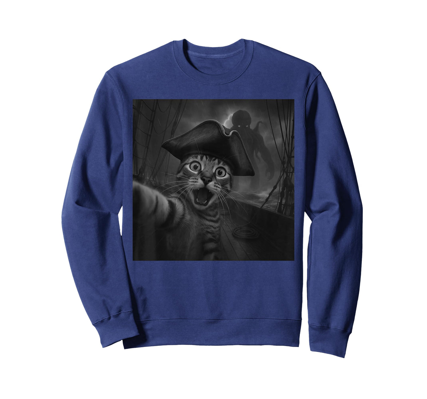 Cat Selfie with Cthulhu Cosmic Horror Funny Meme Men Women T-Shirt