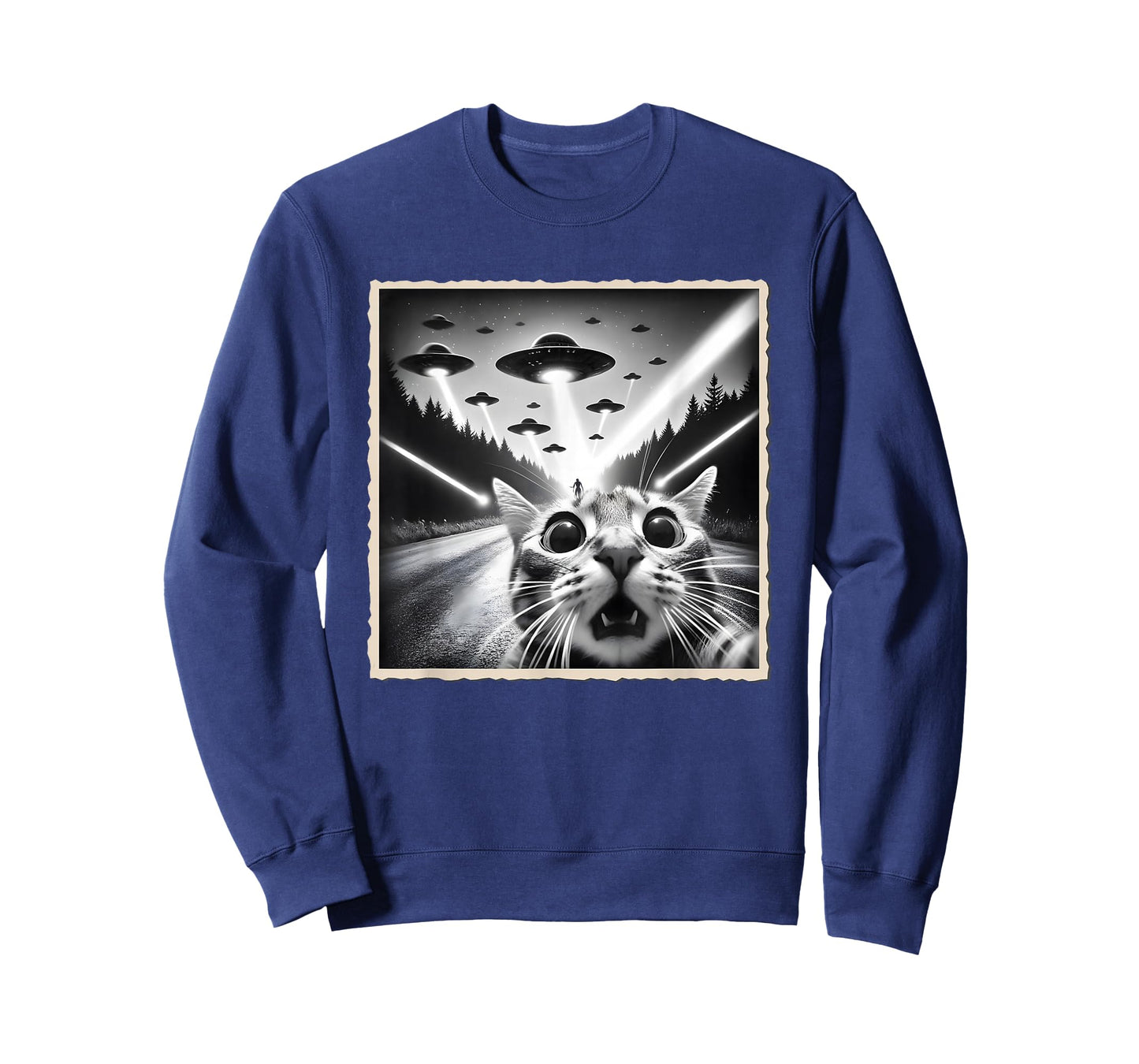 Cat Selfie With UFO | Funny Alien & Cat T-Shirt