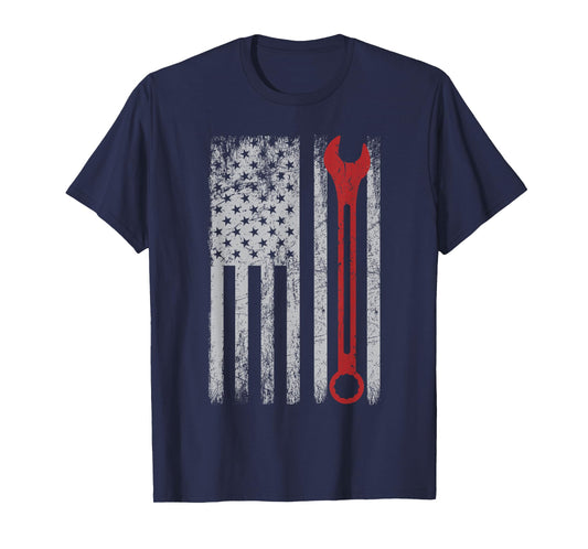 Auto Repairman Car Mechanic Wrench Workshop Tools USA Flag T-Shirt