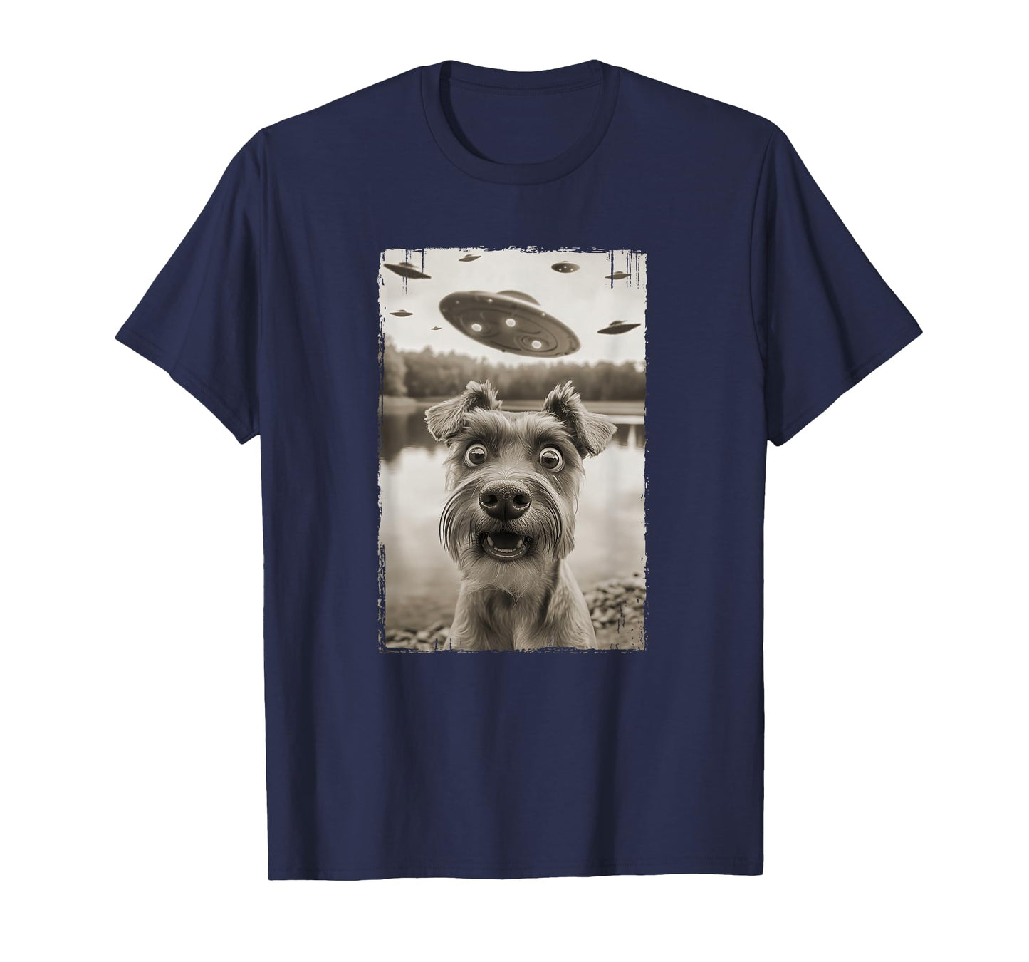 Retro Schnauzer UFO Encounters - Funny UFO Schnauzer Selfie T-Shirt