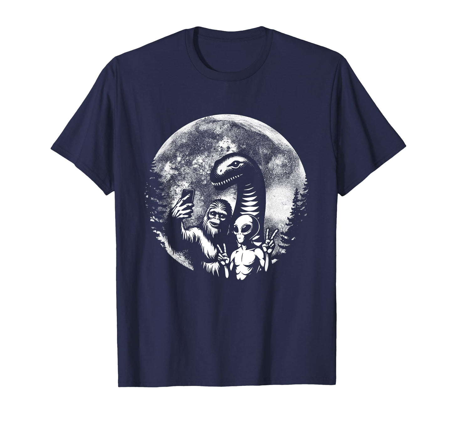 Funny Bigfoot Sasquatch Alien Loch Ness Full Moon Selfie T-Shirt