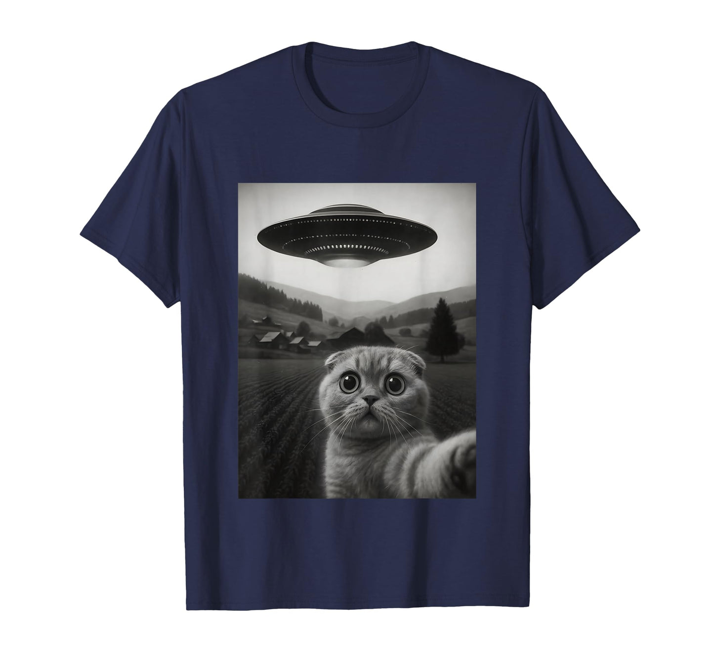 Scottish Fold Cat Selfie Funny Alien Abduction Meme Artwork T-Shirt