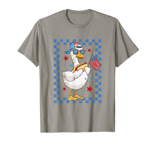 Retro Patriotic Goose Red White and Blue 4th of July USA T-Shirt