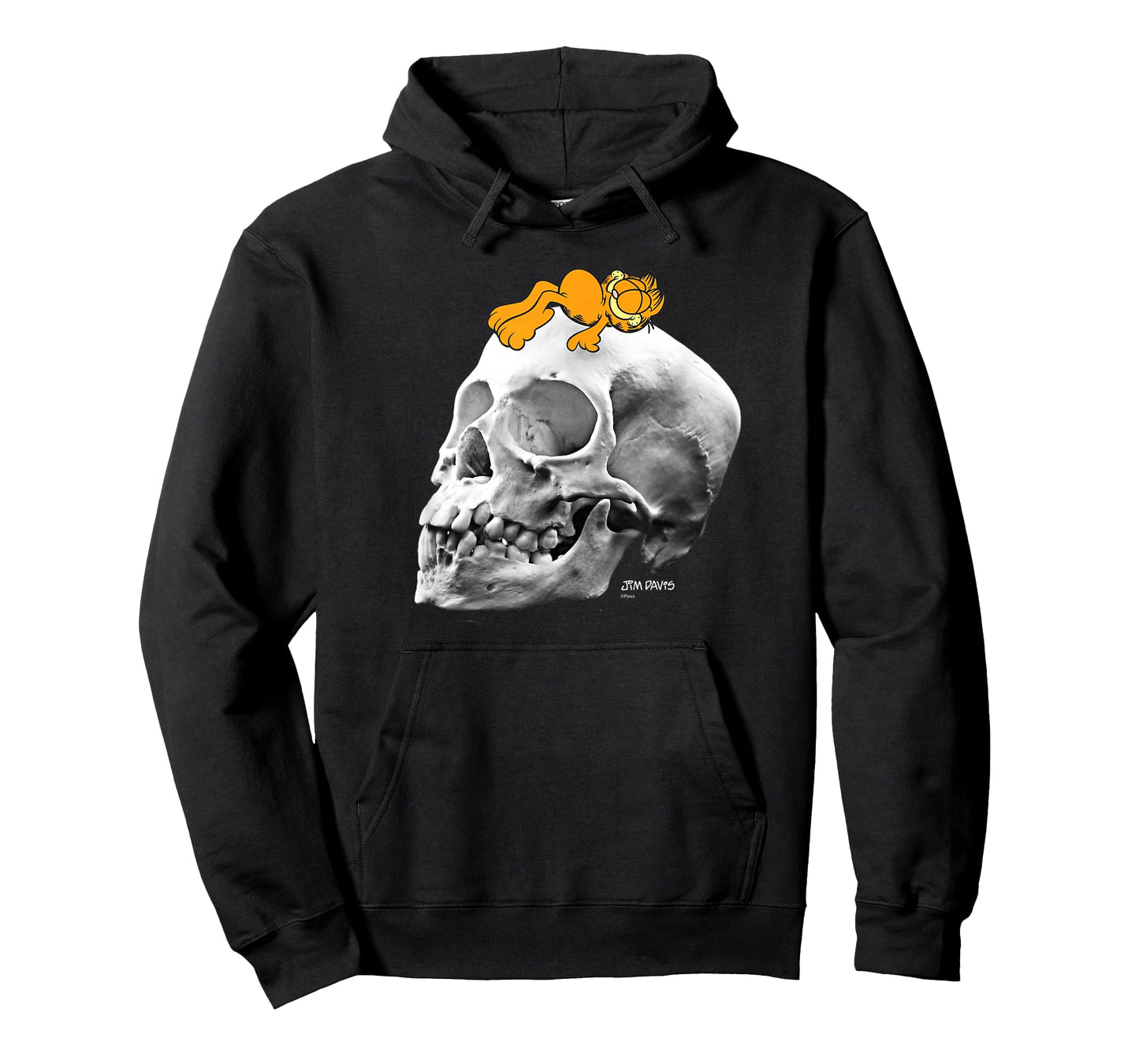 Garfield Lounging on Skull Spooky Cartoon Cat T-Shirt