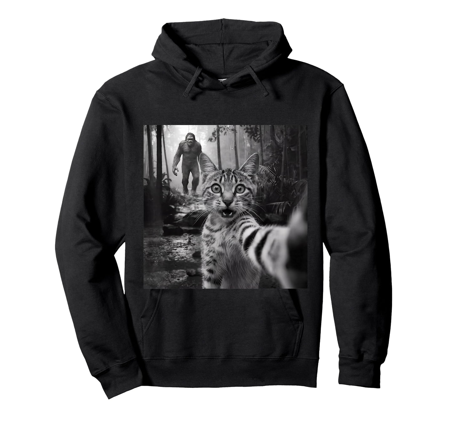 Funny surprised scared cat selfie with sasquatsch bigfoot T-Shirt