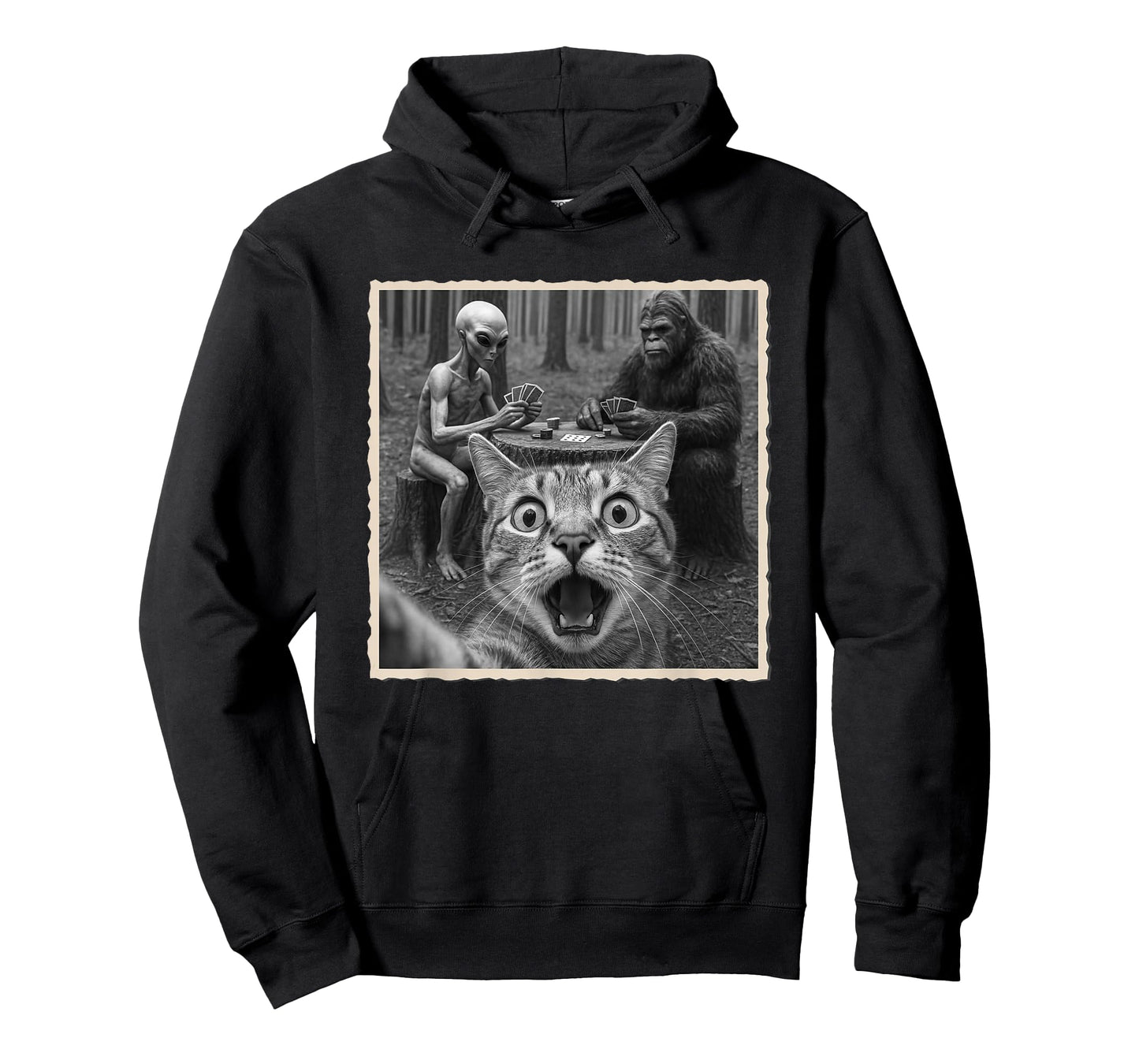 Cat Selfie With Alien & Bigfoot | Funny Scared Cat T-Shirt