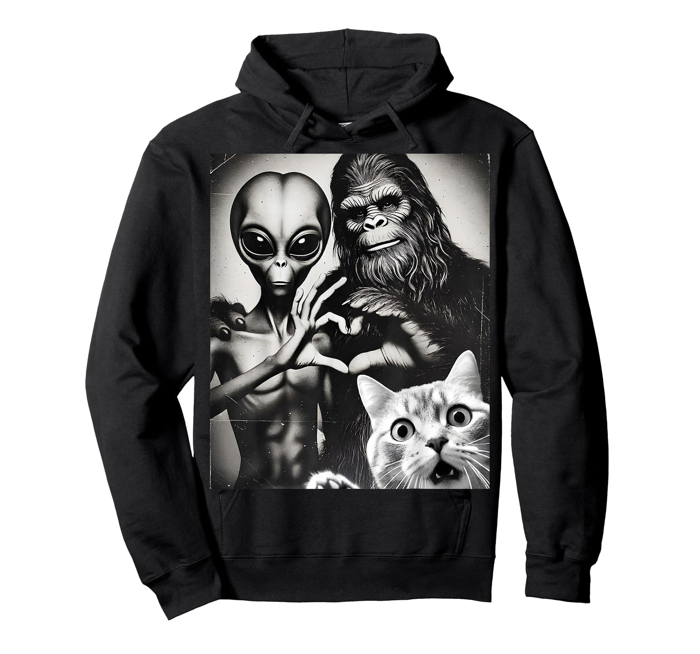 Funny Cat Selfie with Romantic Bigfoot in Love with Alien T-Shirt