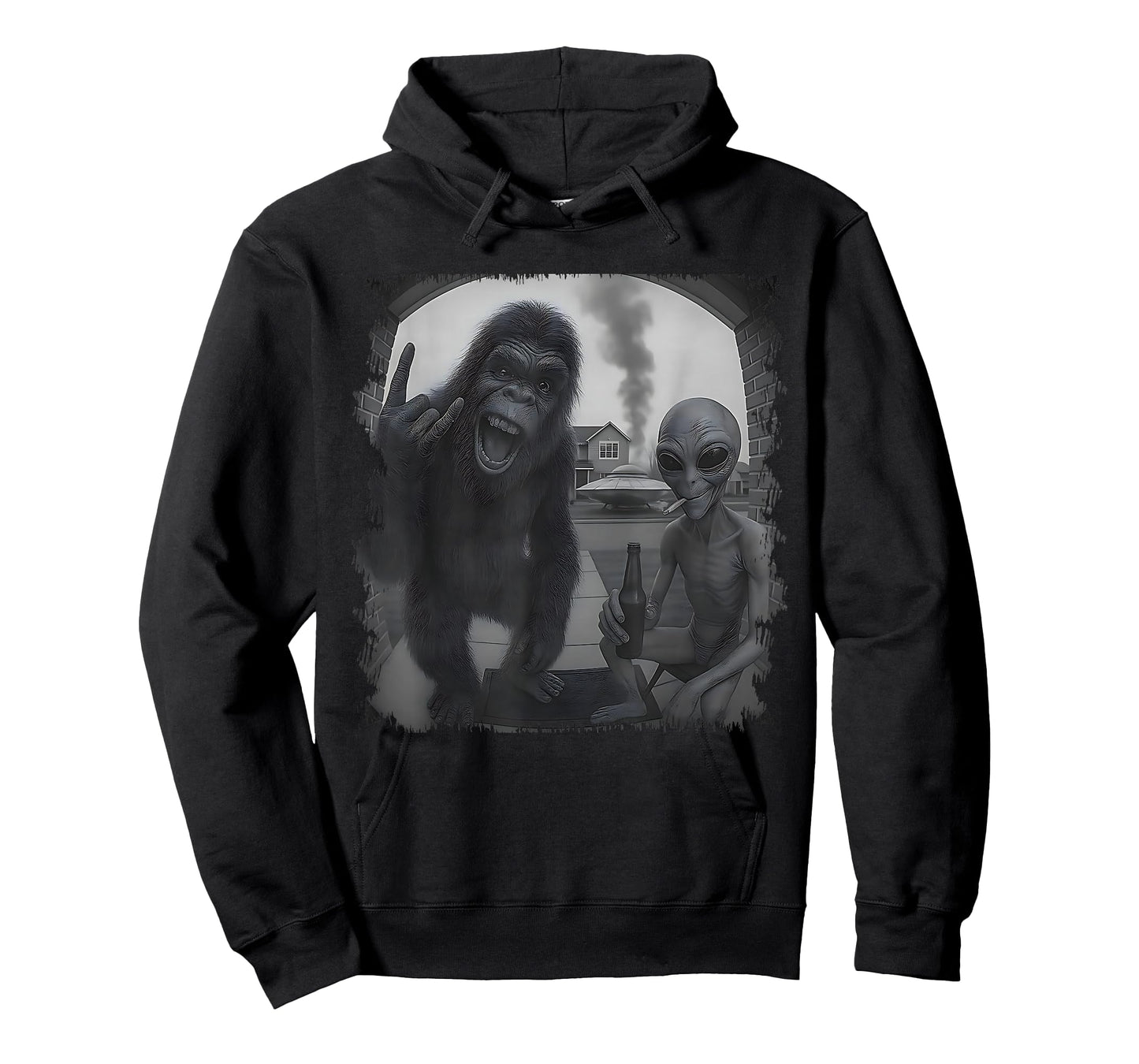 Funny Door Camera Men Women Sasquatch UFO Bigfoot and Alien T-Shirt