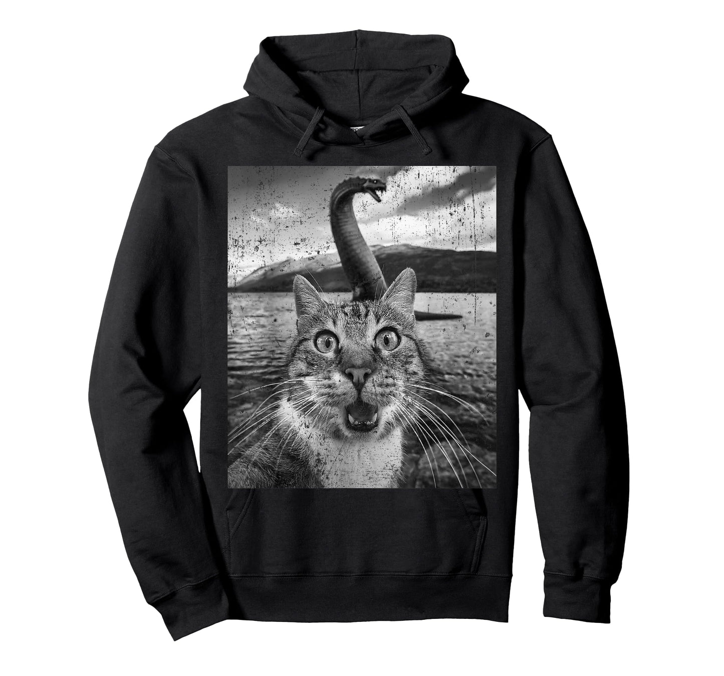 Funny Cat Selfie Loch Ness Monster Nessie Cat Lover T-Shirt
