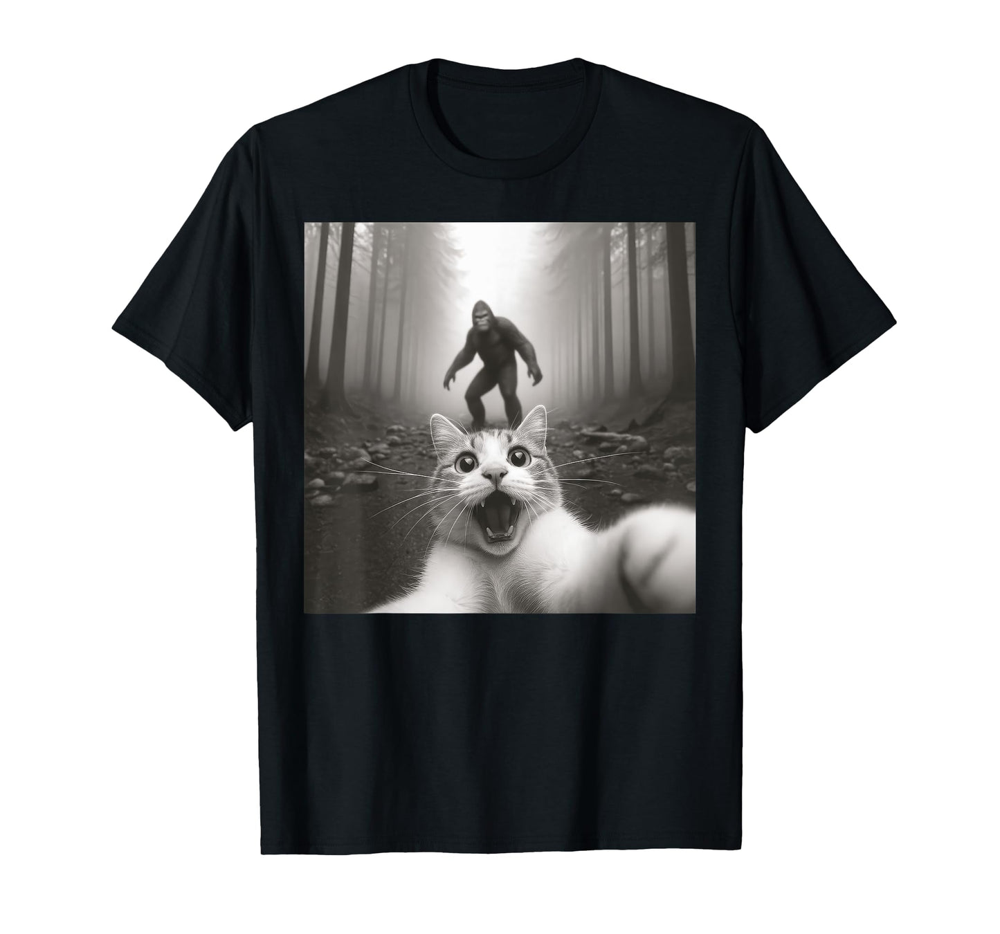 Funny Surprised Scared Cat Selfie T-Shirt
