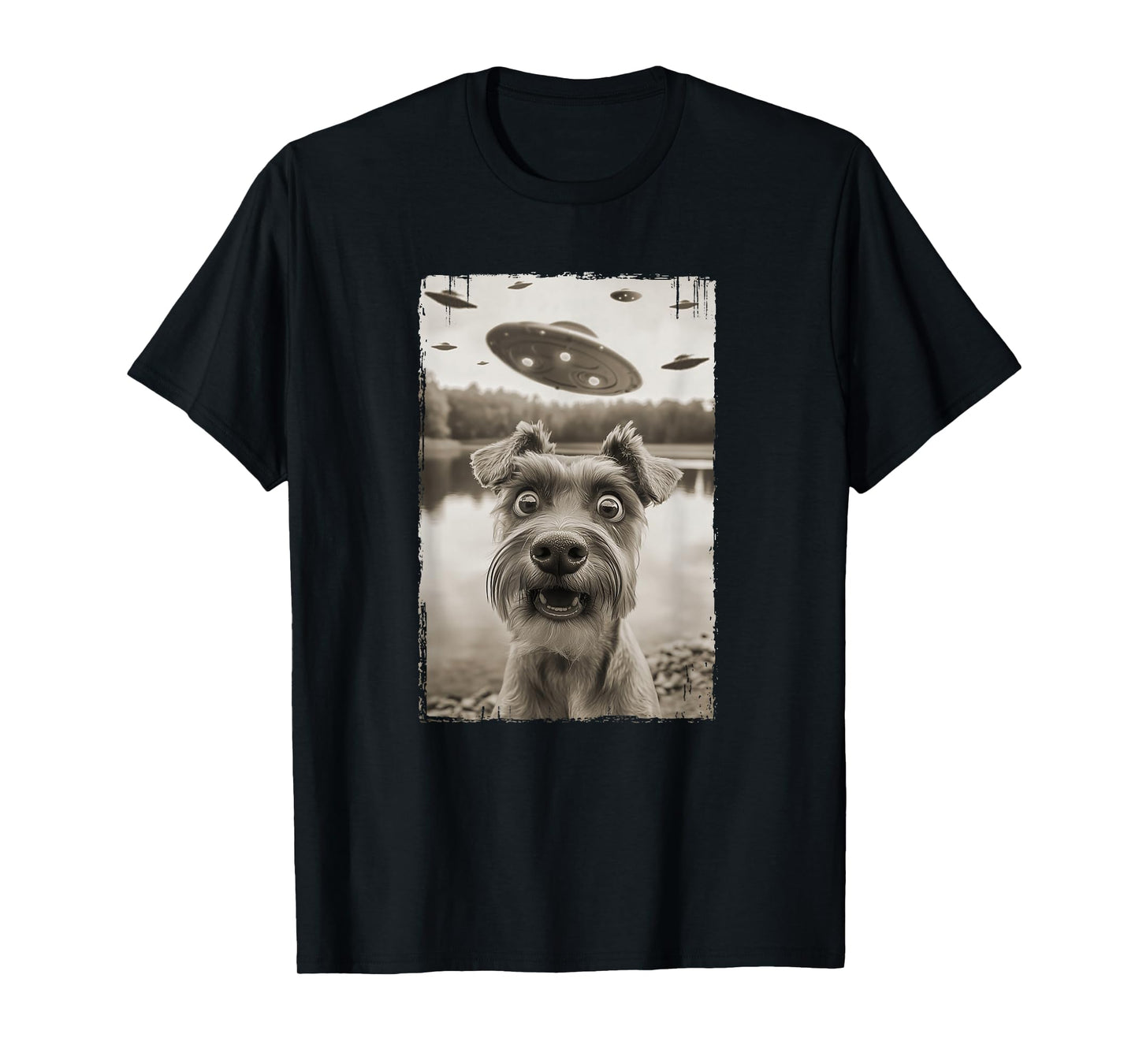 Retro Schnauzer UFO Encounters - Funny UFO Schnauzer Selfie T-Shirt