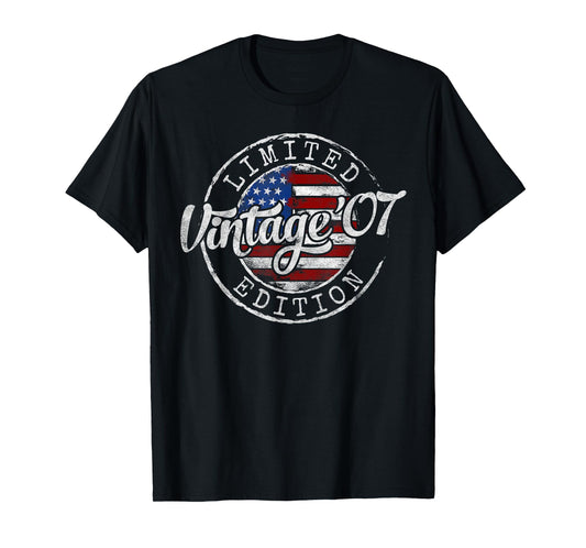 Vintage 2007 18th Birthday Gifts for Men Women 18 Year Old T-Shirt