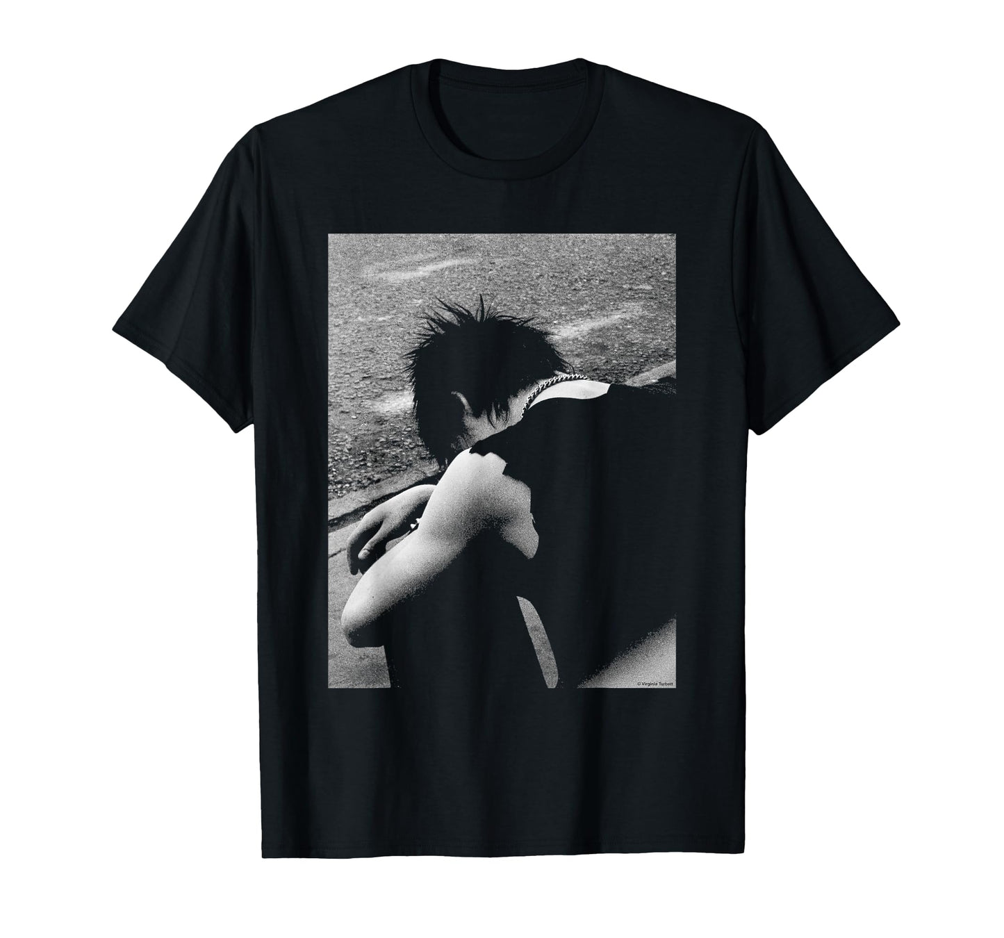 Sex Pistols Sid Vicious London 1977 by Virginia Turbett T-Shirt