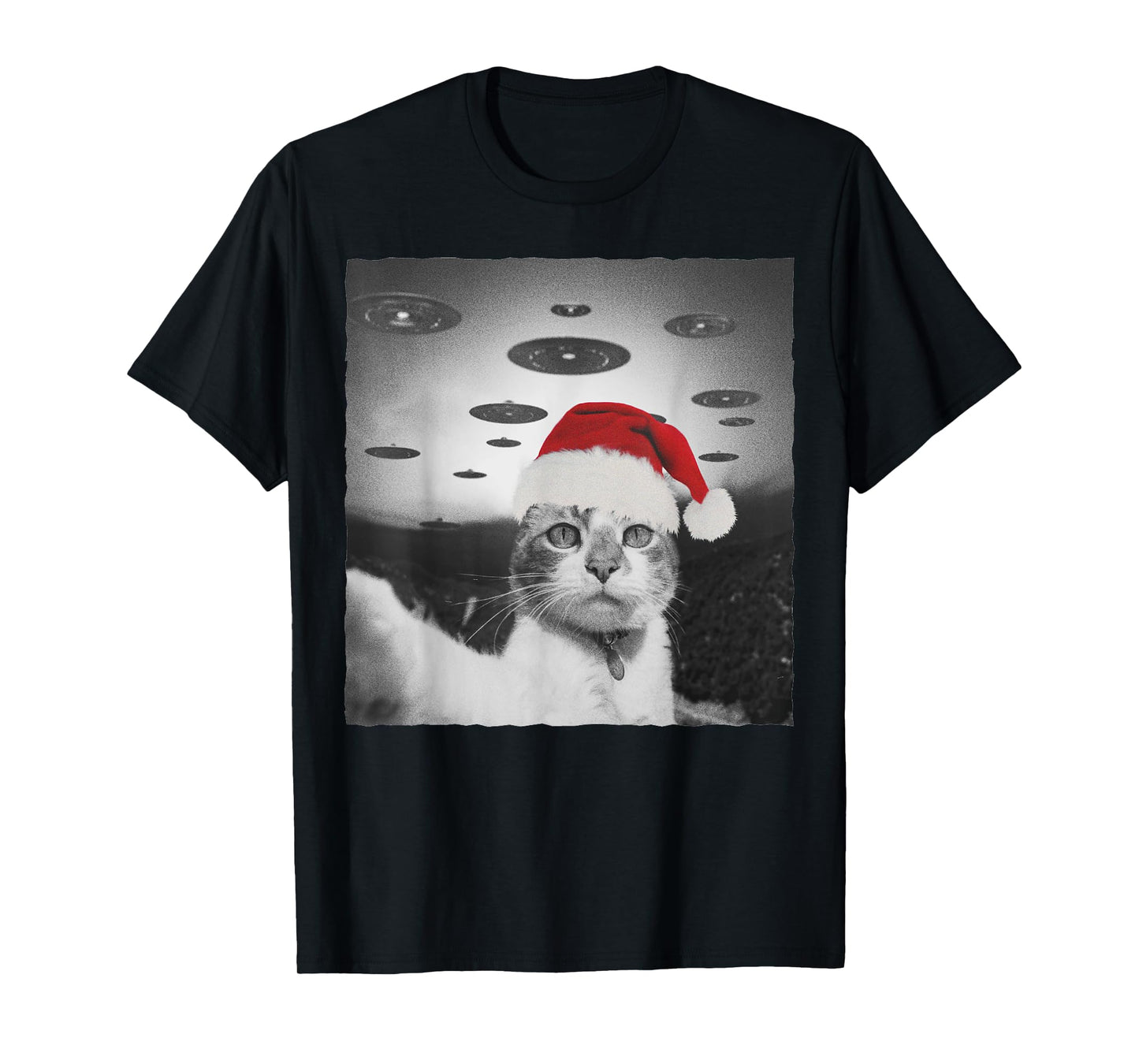Funny Christmas Cat wear Santa Hat selfie with Alien UFO Men Women Kids T-Shirt
